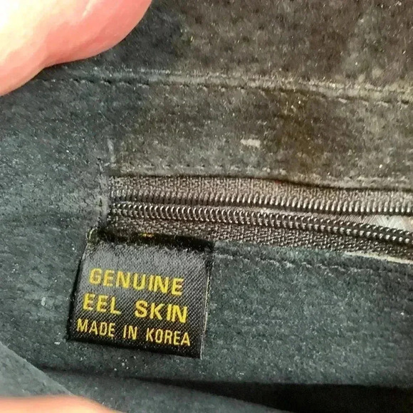 Source Unknown, 100% eel skin, black bag in  very good used condition - Picture 6 of 10